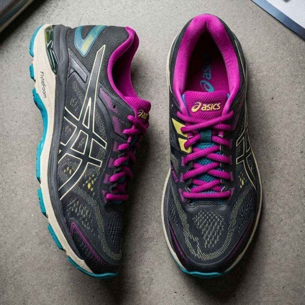 ASICS GT-2000 8 Womens Size 7.5 Running Shoes Perfect for nurses, retail workers